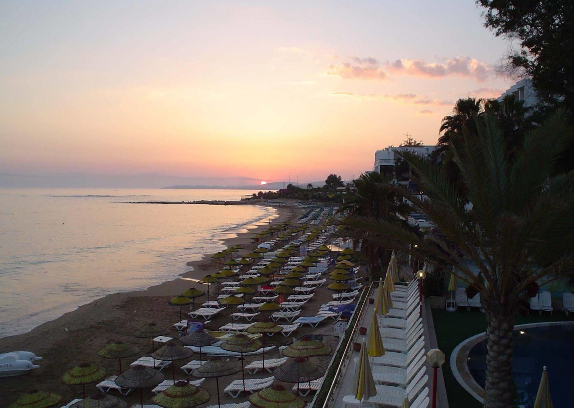 Rubi Hotel Avsallar Kültér fotó